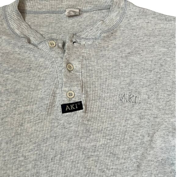 AKI men gray Thermal Long Sleeve Crew Neck T-Shirt 3 button front sz medium - Picture 6 of 10